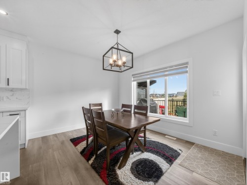 75 Willow Link, Fort Saskatchewan, AB - Indoor Photo Showing Dining Room