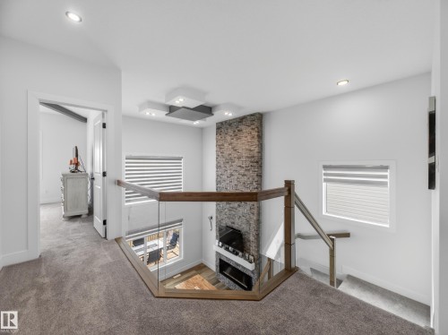 75 Willow Link, Fort Saskatchewan, AB - Indoor Photo Showing Other Room