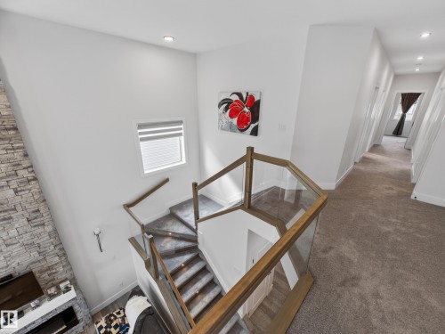 75 Willow Link, Fort Saskatchewan, AB - Indoor Photo Showing Other Room