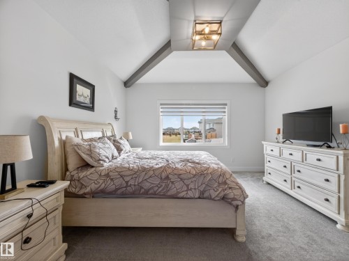 75 Willow Link, Fort Saskatchewan, AB - Indoor Photo Showing Bedroom