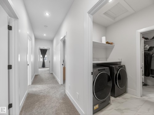 75 Willow Link, Fort Saskatchewan, AB - Indoor Photo Showing Laundry Room