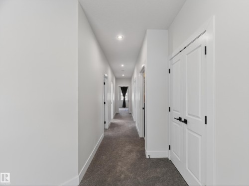 75 Willow Link, Fort Saskatchewan, AB - Indoor Photo Showing Other Room