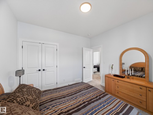75 Willow Link, Fort Saskatchewan, AB - Indoor Photo Showing Bedroom