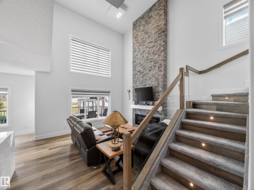 75 Willow Link, Fort Saskatchewan, AB - Indoor Photo Showing Other Room