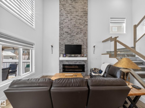 75 Willow Link, Fort Saskatchewan, AB - Indoor With Fireplace