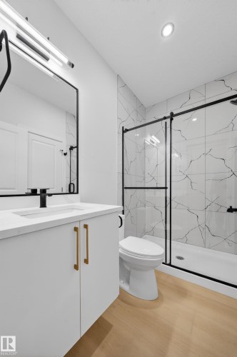 459 Crystal Creek Link, Leduc, AB - Indoor Photo Showing Bathroom