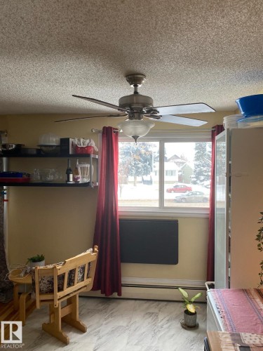 207 8930 149 Street, Edmonton, AB - Indoor Photo Showing Other Room