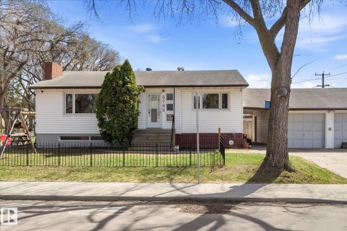 5703 119 Avenue, Edmonton, AB - Outdoor