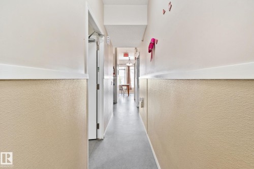 9512 154 Street, Edmonton, AB - Indoor Photo Showing Other Room