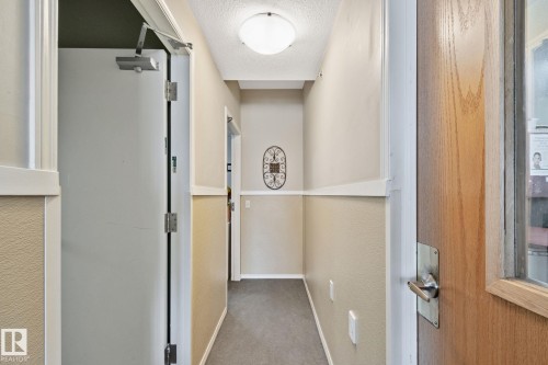 9512 154 Street, Edmonton, AB - Indoor Photo Showing Other Room