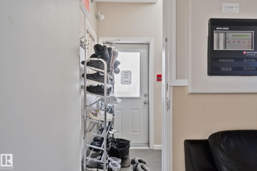 9512 154 Street, Edmonton, AB - Indoor Photo Showing Other Room