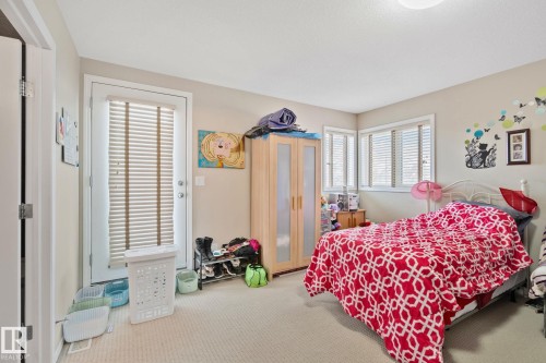 9512 154 Street, Edmonton, AB - Indoor Photo Showing Bedroom