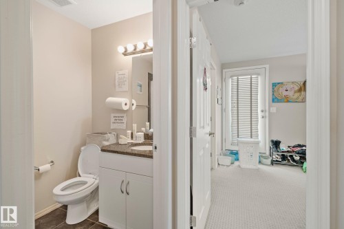 9512 154 Street, Edmonton, AB - Indoor Photo Showing Bathroom