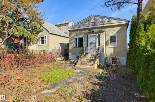 9816 93 Avenue, Edmonton, AB - Outdoor