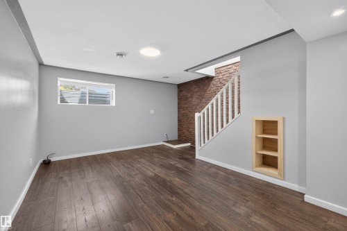 14603 52 Street, Edmonton, AB - Indoor