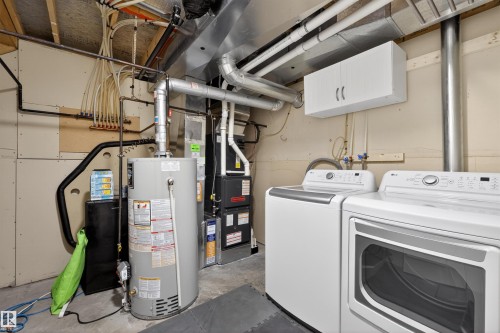 14603 52 Street, Edmonton, AB - Indoor Photo Showing Laundry Room