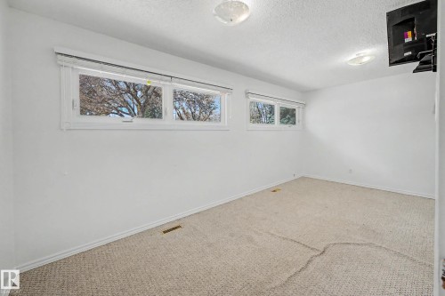 6 Sheridan Drive, St. Albert, AB - Indoor Photo Showing Other Room