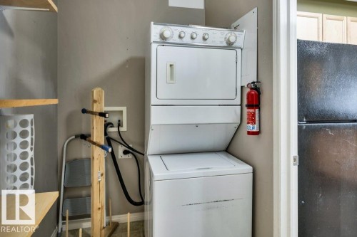 64 3040 Spence Wynd, Edmonton, AB - Indoor Photo Showing Laundry Room