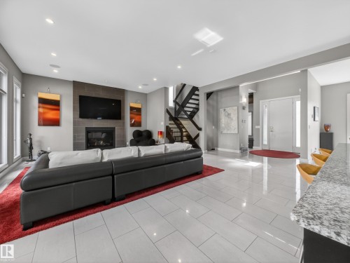 10650 66 Avenue, Edmonton, AB - Indoor With Fireplace