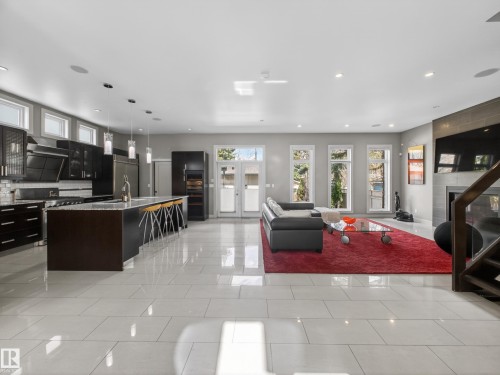 10650 66 Avenue, Edmonton, AB - Indoor
