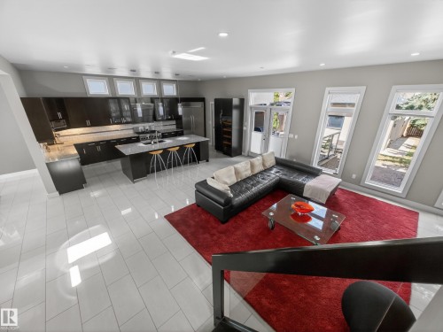10650 66 Avenue, Edmonton, AB - Indoor