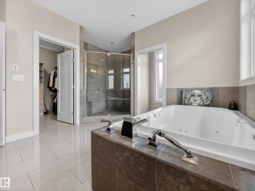 10650 66 Avenue, Edmonton, AB - Indoor Photo Showing Bathroom
