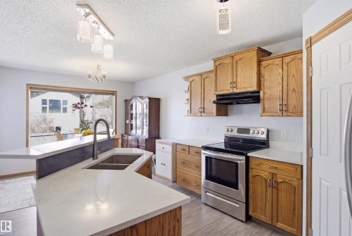 6014 48 Avenue, Beaumont, AB - Indoor Photo Showing Dining Room