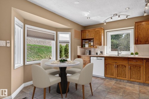 4 Dorset Place, St. Albert, AB - Indoor