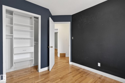 4 Dorset Place, St. Albert, AB - Indoor Photo Showing Other Room