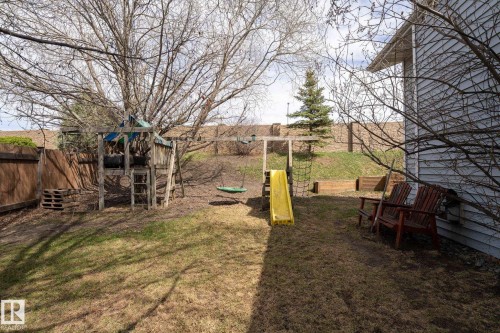 4 Dorset Place, St. Albert, AB - Outdoor