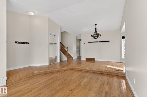 4 Dorset Place, St. Albert, AB - Indoor Photo Showing Other Room