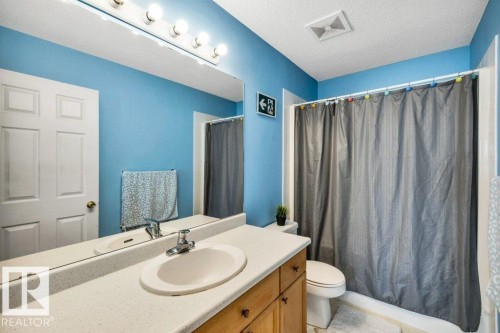 5 Hayden Place, St. Albert, AB - Indoor Photo Showing Bathroom
