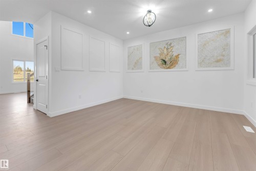 138 Creekside Lane Lane, Leduc, AB - Indoor Photo Showing Other Room