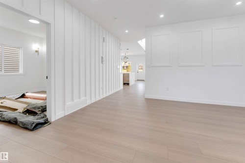138 Creekside Lane Lane, Leduc, AB - Indoor Photo Showing Other Room
