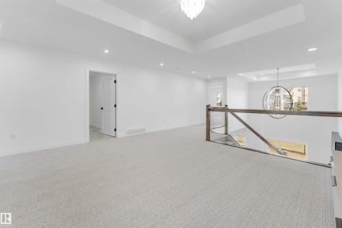 138 Creekside Lane Lane, Leduc, AB - Indoor Photo Showing Other Room