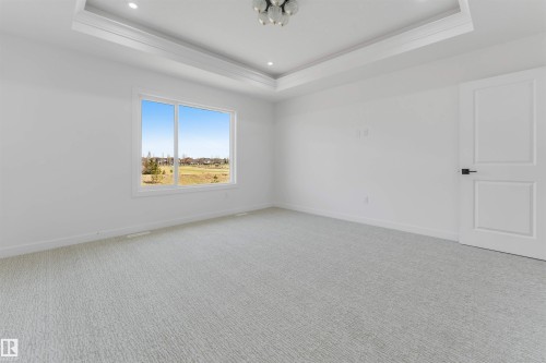 138 Creekside Lane Lane, Leduc, AB - Indoor Photo Showing Other Room