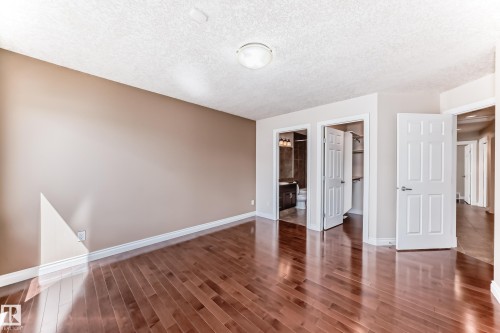 1221 Cunningham Drive, Edmonton, AB - Indoor Photo Showing Other Room