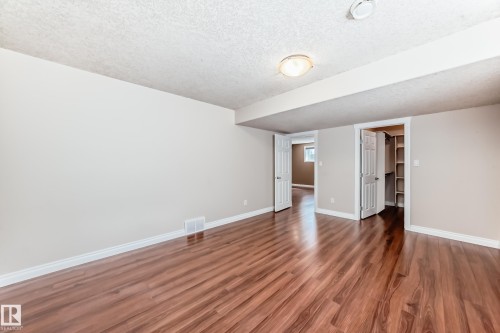 1221 Cunningham Drive, Edmonton, AB - Indoor Photo Showing Other Room