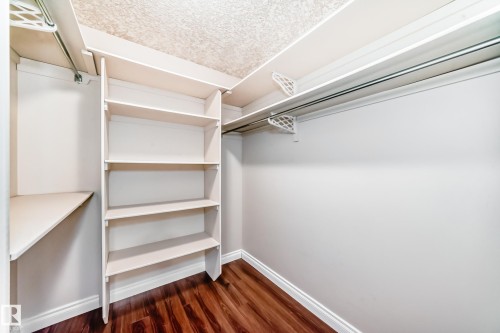 1221 Cunningham Drive, Edmonton, AB - Indoor With Storage