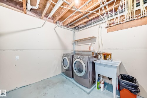 1221 Cunningham Drive, Edmonton, AB - Indoor Photo Showing Laundry Room