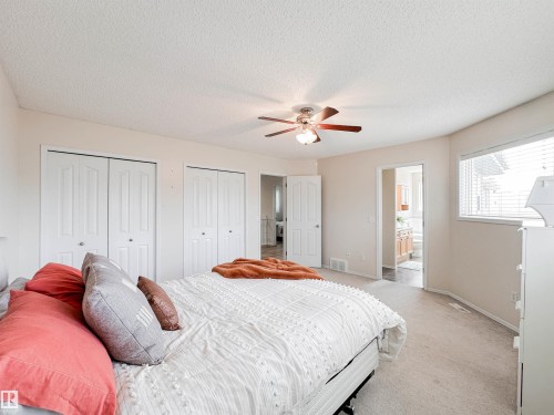 6 Norfolk Close, St. Albert, AB - Indoor Photo Showing Bedroom