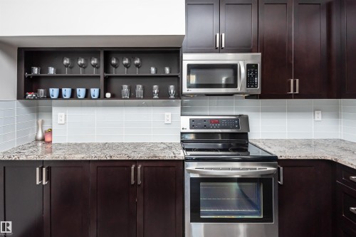 404 10238 103 Street, Edmonton, AB - Indoor Photo Showing Kitchen With Upgraded Kitchen