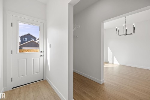 20627 43 Avenue, Edmonton, AB - Indoor Photo Showing Other Room