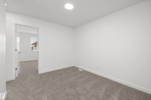 20627 43 Avenue, Edmonton, AB - Indoor Photo Showing Other Room