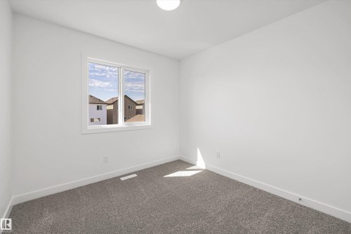 20627 43 Avenue, Edmonton, AB - Indoor Photo Showing Other Room