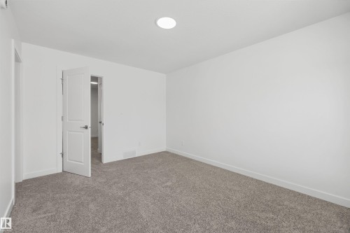 20627 43 Avenue, Edmonton, AB - Indoor Photo Showing Other Room