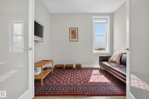 9052 92 Street, Edmonton, AB - Indoor