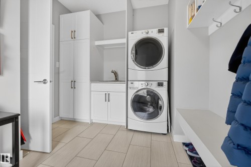 9052 92 Street, Edmonton, AB - Indoor Photo Showing Laundry Room