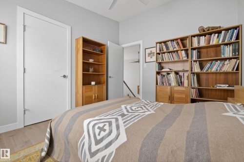 9052 92 Street, Edmonton, AB - Indoor Photo Showing Bedroom