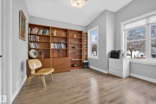 9052 92 Street, Edmonton, AB - Indoor